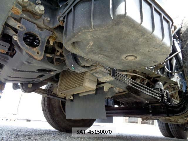 Hino DUTRO 2016-12 238198-18