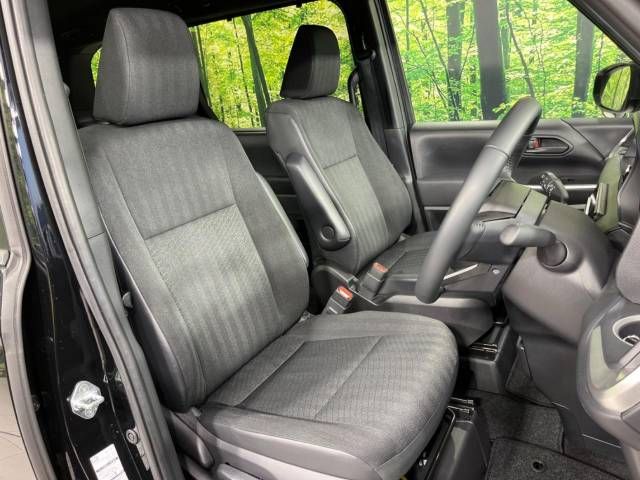 Toyota VOXY 2023-03 182045-8