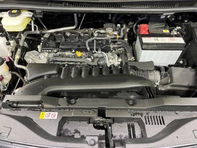 Toyota VOXY 2023-03 182045-19