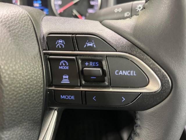 Toyota VOXY 2023-03 182045-6