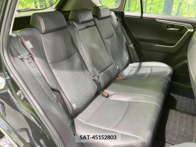 Toyota RAV4 2021-06 225090-9