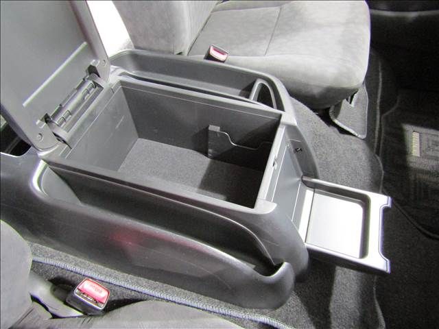 Toyota HIACE WAGON 2014-04 3117-17