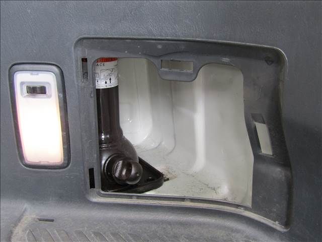 Toyota HIACE WAGON 2014-04 3117-20