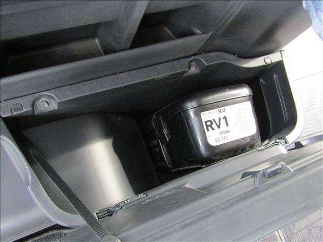 Toyota HIACE WAGON 2014-04 3117-19