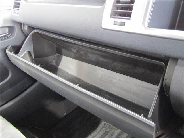 Toyota HIACE WAGON 2014-04 3117-15