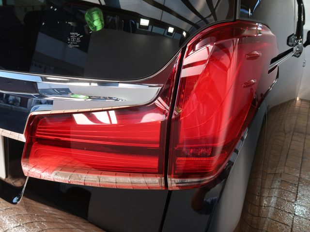 Toyota ALPHARD 2021-06 9223-26