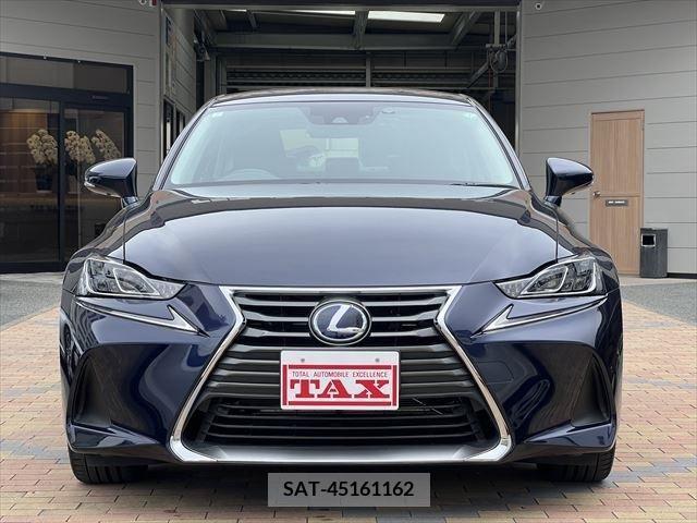 Lexus IS 2017-02 297900-2