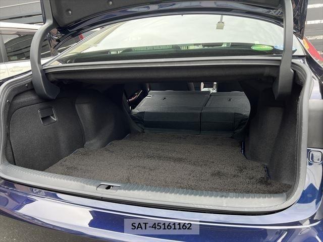 Lexus IS 2017-02 297900-15