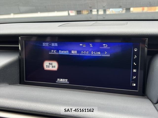 Lexus IS 2017-02 297900-18