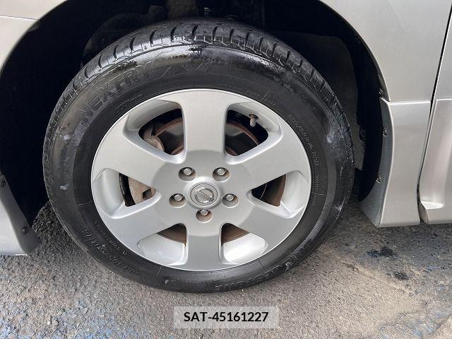 Nissan SERENA 2010-05 284347-17