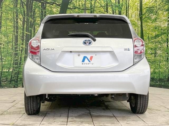 Toyota AQUA 2012-09 9747-15