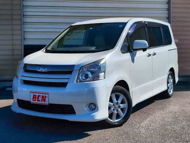 Toyota NOAH 2009-08 10489-0
