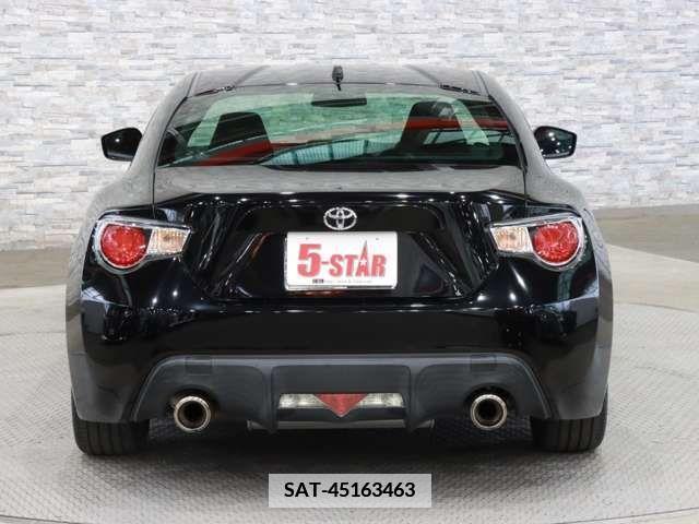 Toyota 86 2012-06 379123-12