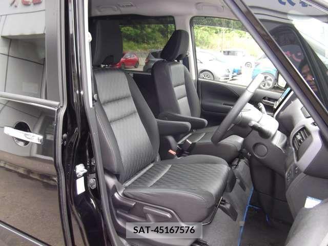 Nissan SERENA 2021-08 381090-10
