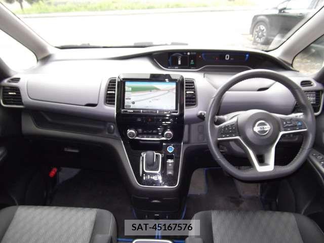Nissan SERENA 2021-08 381090-2