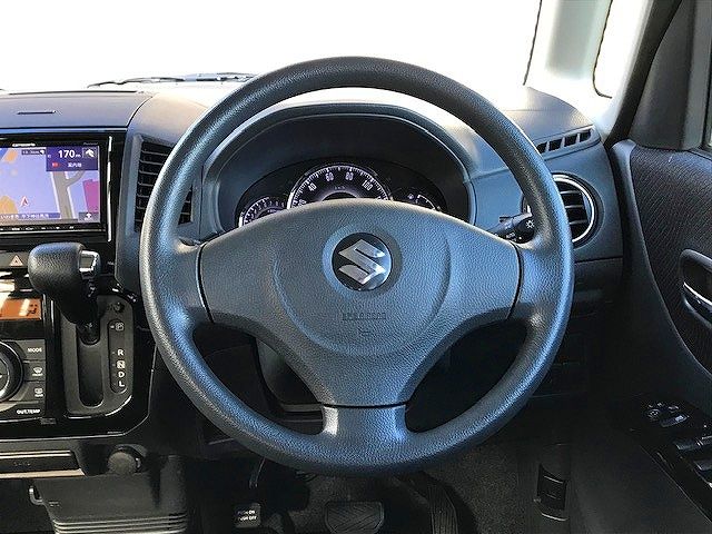Suzuki PALETTE 2011-07 6720-13