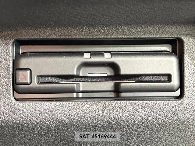 Nissan KICKS 2020-12 206533-7