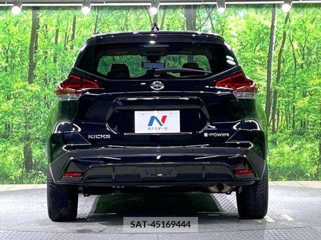 Nissan KICKS 2020-12 206533-15