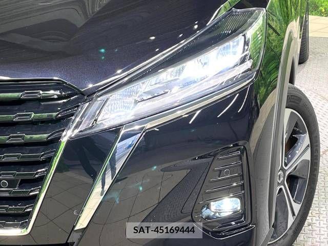 Nissan KICKS 2020-12 206533-12