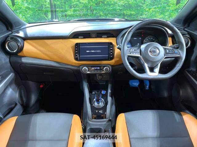 Nissan KICKS 2020-12 206533-1