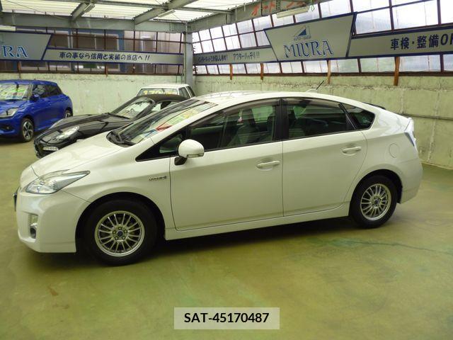 Toyota PRIUS 2009-11 281958-6