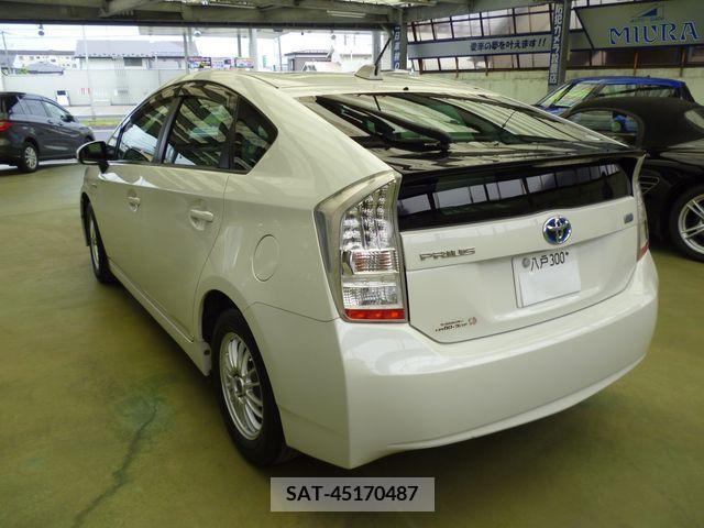 Toyota PRIUS 2009-11 281958-5