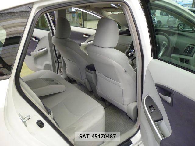 Toyota PRIUS 2009-11 281958-16