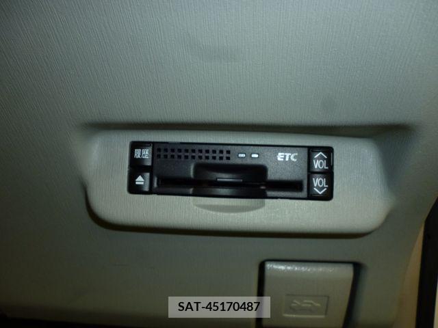 Toyota PRIUS 2009-11 281958-12