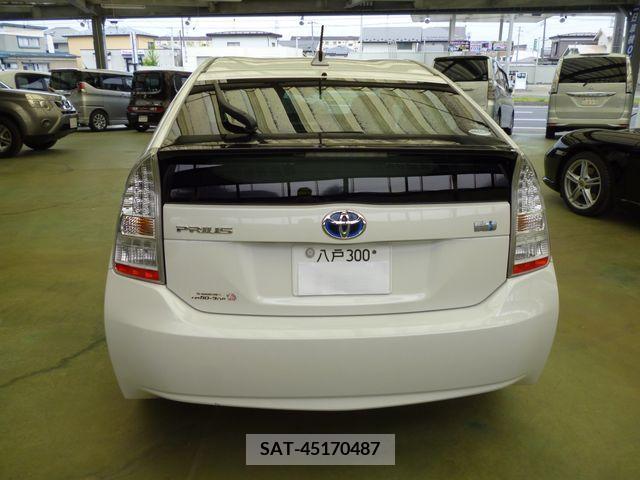 Toyota PRIUS 2009-11 281958-4