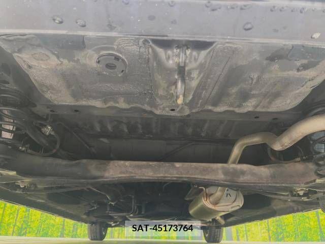 Honda N BOX CUSTOM 2018-06 279049-17