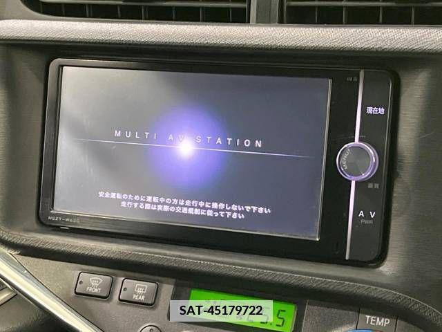 Toyota AQUA 2013-06 376107-2