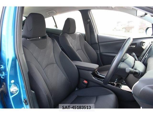 Toyota PRIUS 2019-06 245611-13