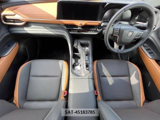Toyota CROWN 2023-01 375755-1