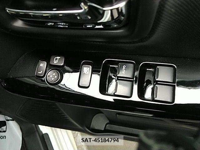 Suzuki SPACIA 2020-08 368589-8