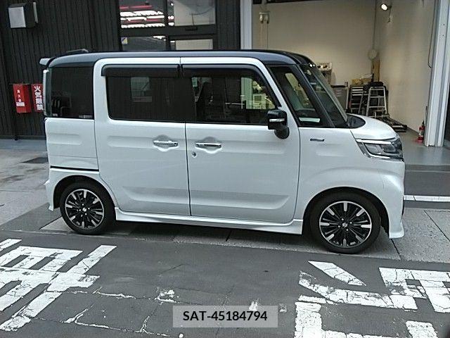 Suzuki SPACIA 2020-08 368589-5
