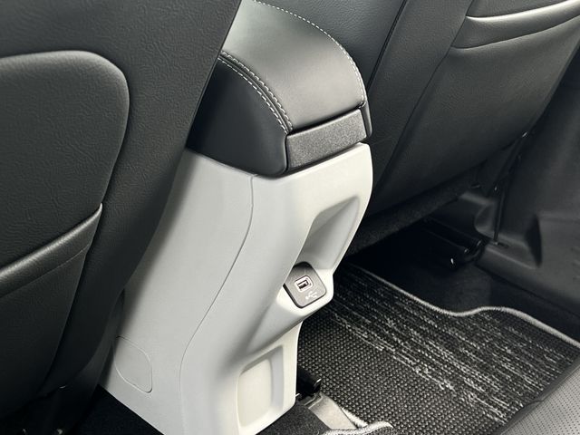 Jeep RENEGADE 2022-01 21189-19