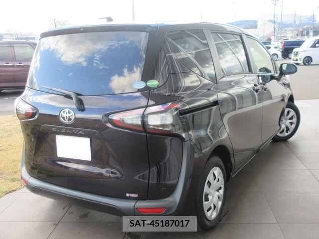 Toyota SIENTA 2018-01 298338-1