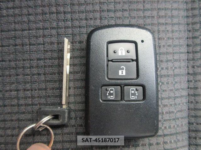 Toyota SIENTA 2018-01 298338-24