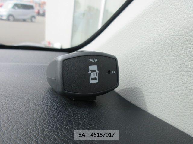 Toyota SIENTA 2018-01 298338-19