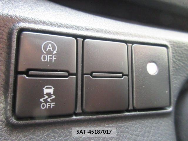Toyota SIENTA 2018-01 298338-15