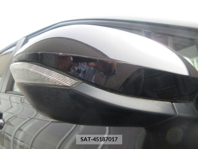 Toyota SIENTA 2018-01 298338-27