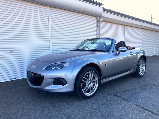 Mazda ROADSTER 2013-06 180638-1