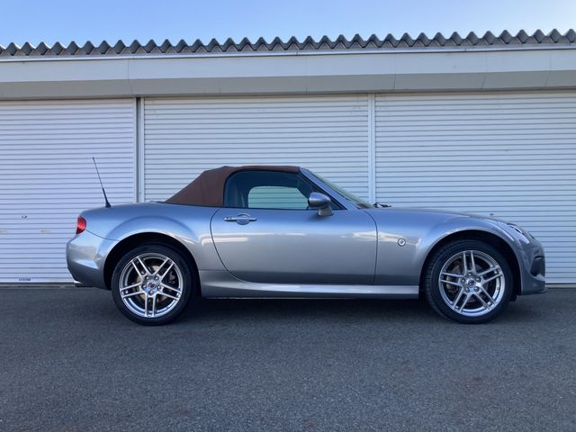 Mazda ROADSTER 2013-06 180638-2