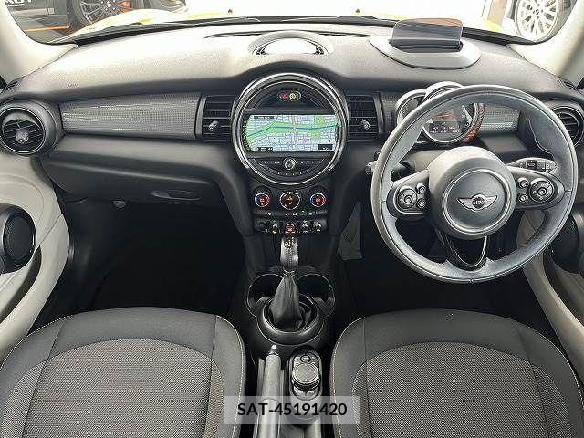Bmw MINI 2015-01 215761-2