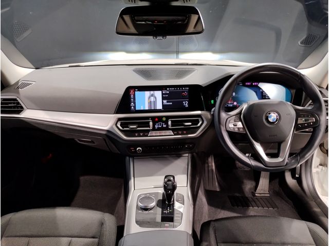 Bmw 3 SERIES 2021-01 192408-1