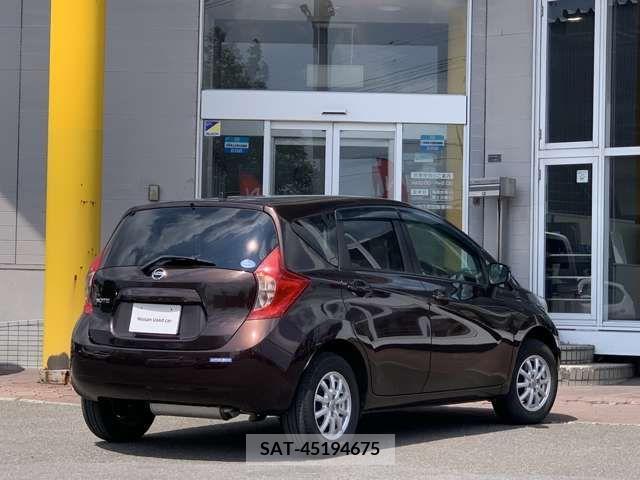 Nissan NOTE 2016-05 327704-1