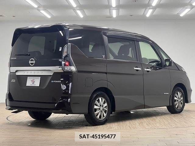 Nissan SERENA 2019-04 375733-15