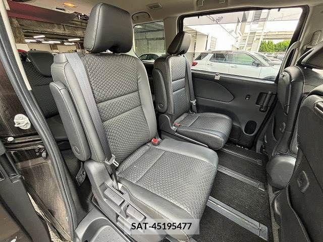 Nissan SERENA 2019-04 375733-5