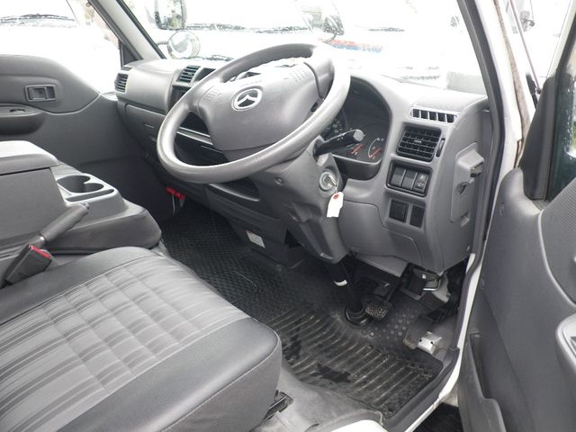 Mazda BONGO VAN 2017-03 2207-2