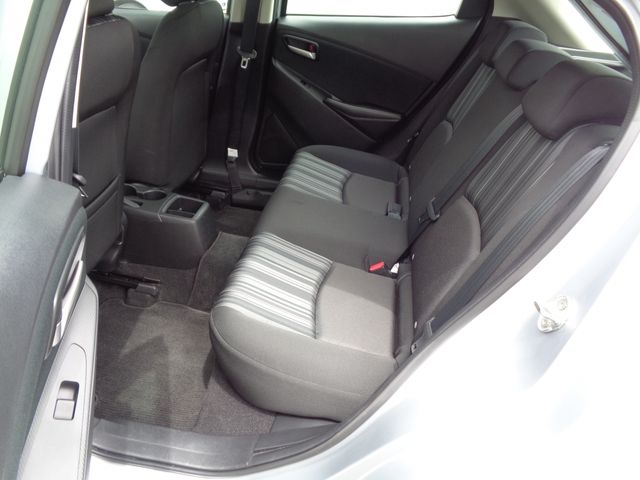 Mazda MAZDA2 2020-04 2678-26